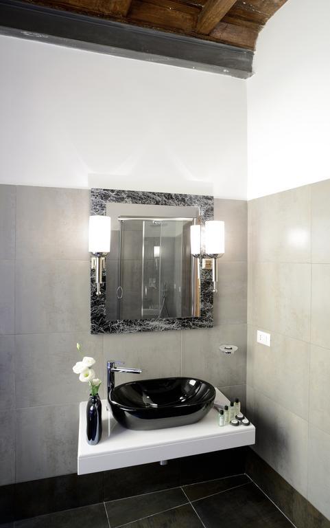 Frattina 122 Hotel Рим Екстериор снимка