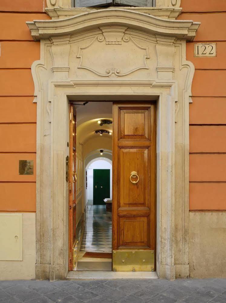 Frattina 122 Hotel Рим Екстериор снимка