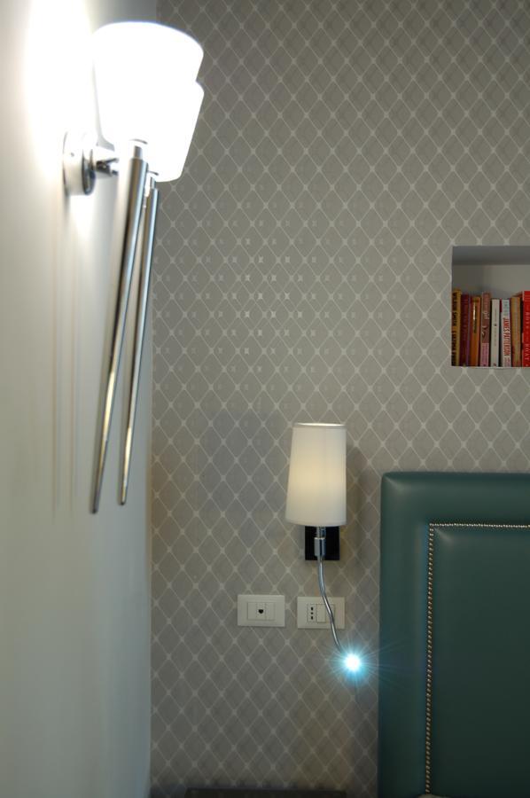 Frattina 122 Hotel Рим Екстериор снимка