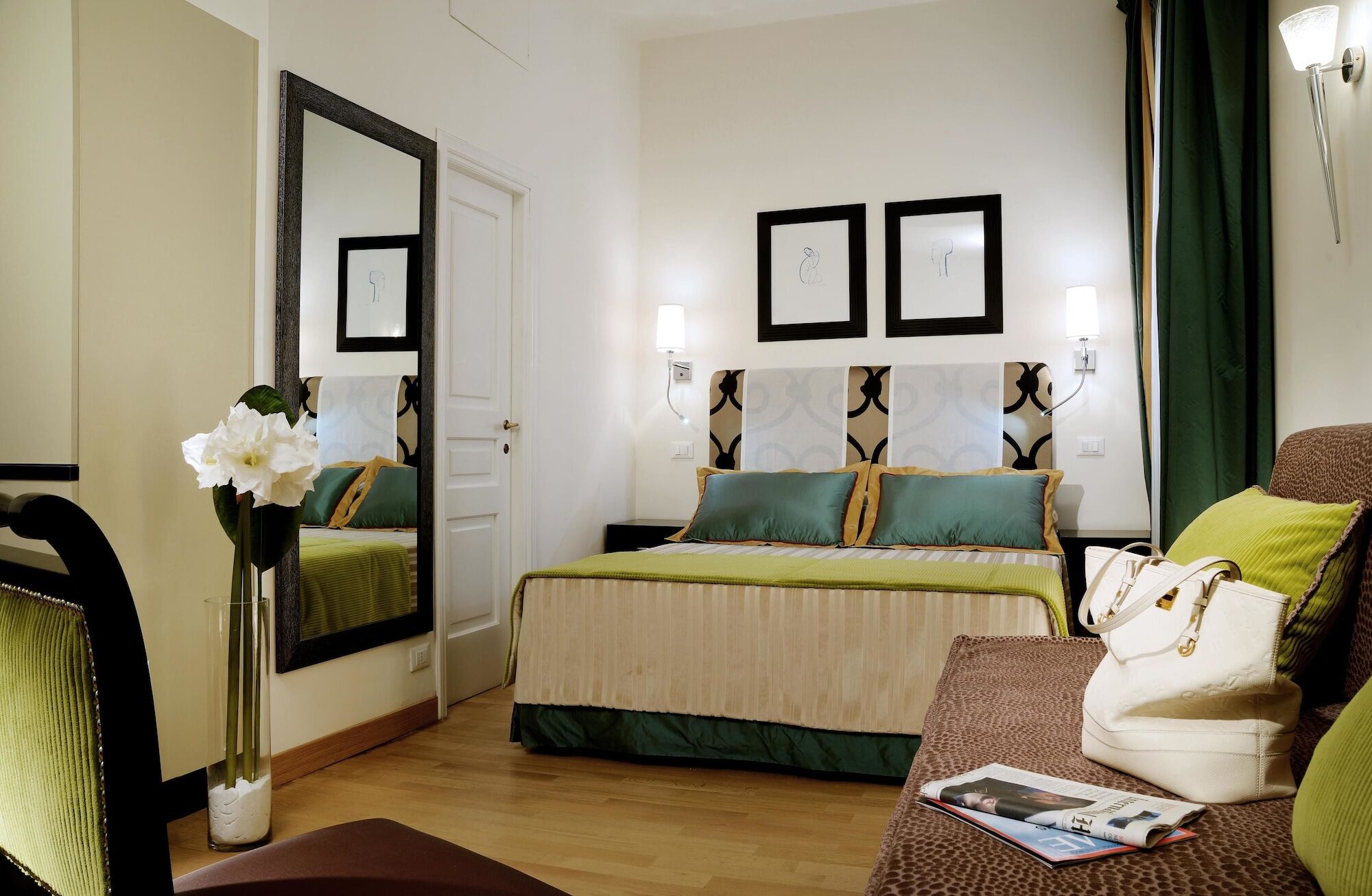 Frattina 122 Hotel Рим Екстериор снимка